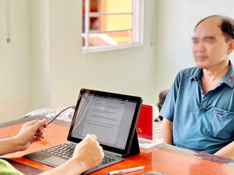 tội vận chuyển trái phép hàng hóa, tiền tệ qua biên giới 02