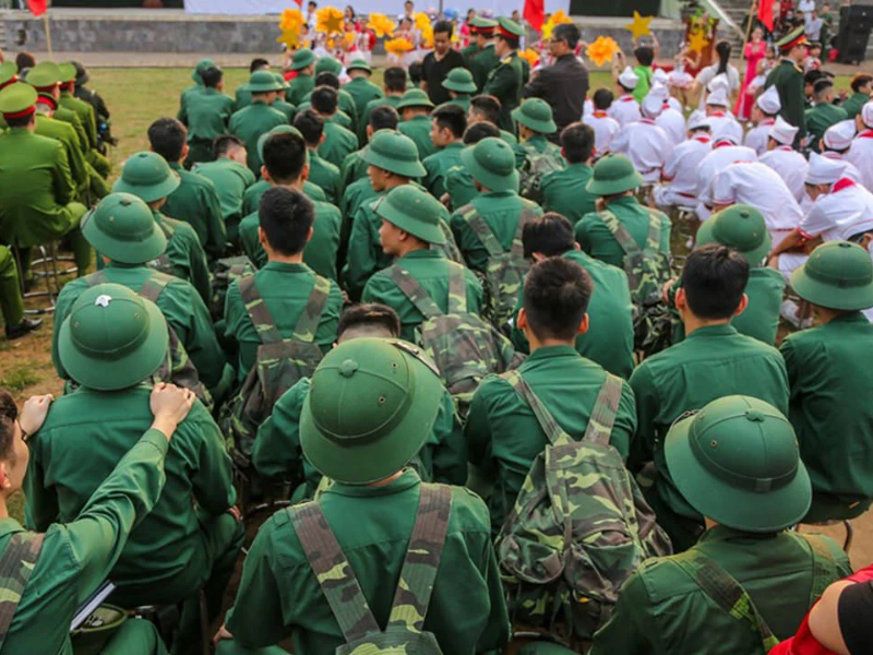 Tội làm trái quy định về việc thực hiện nghĩa vụ quân sự không cần hậu quả cụ thể vẫn đủ yếu tố cấu thành.