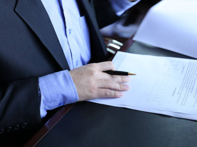 Mọi đề nghị hiệu đính Giấy chứng nhận đăng ký đầu tư phải kèm theo văn bản xác minh nội dung cần điều chỉnh, phù hợp với hồ sơ lưu tại cơ quan nhà nước.