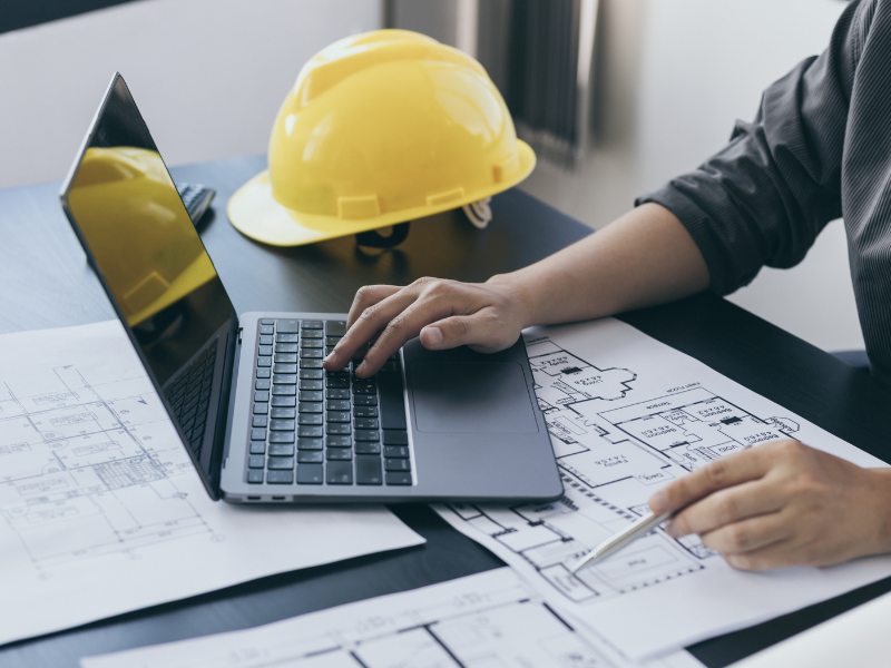 Nhà thầu nước ngoài phải liên danh hoặc dùng nhà thầu phụ Việt Nam để được cấp phép xây dựng